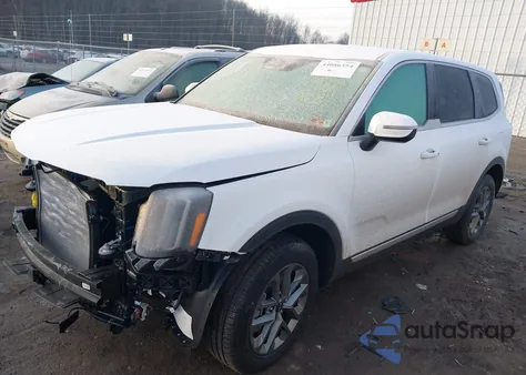 2024 Kia Telluride Lx z USA, uszkodzony, nr VIN 5XYP24GC8RG462815